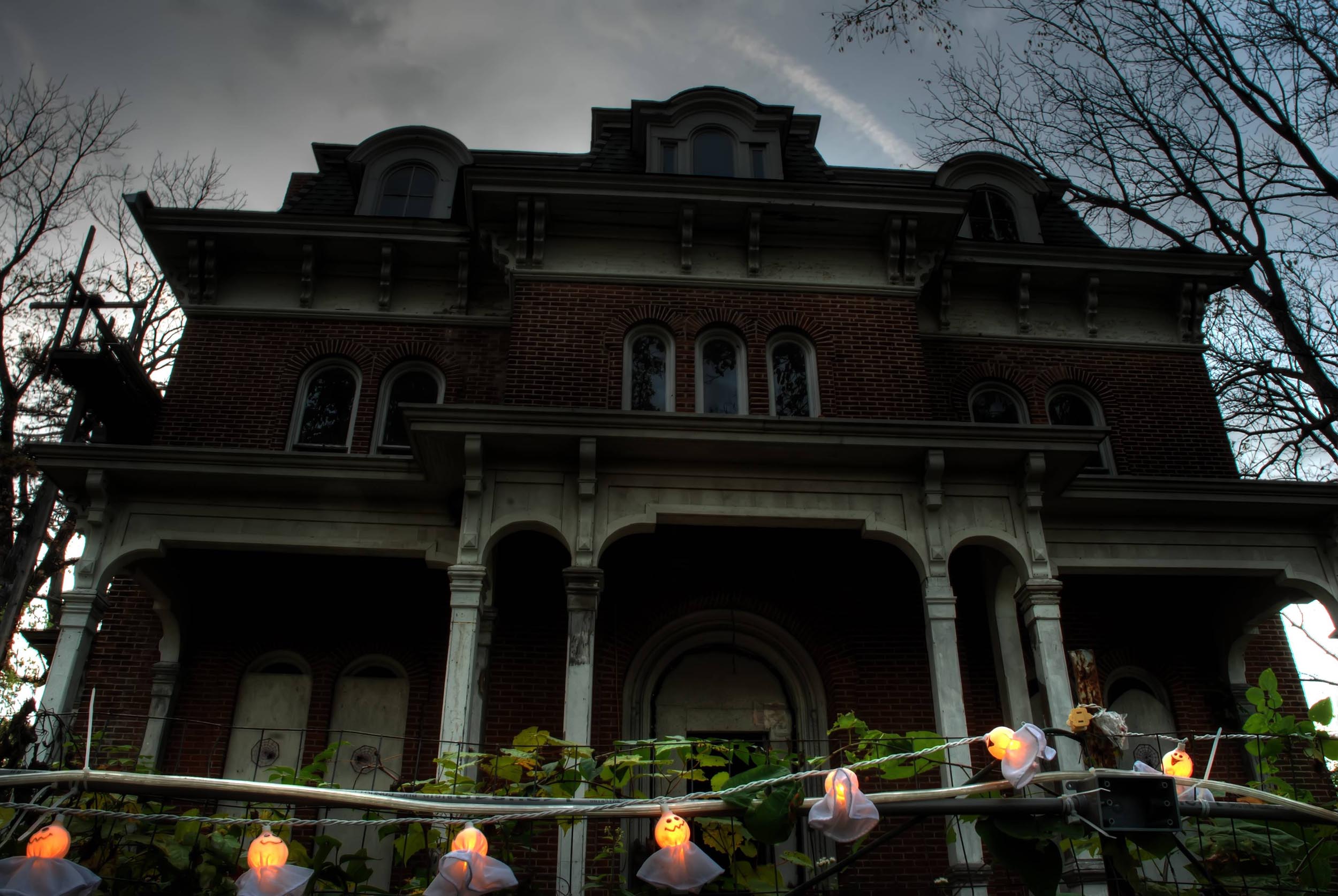 McPike Mansion - Mark Polege